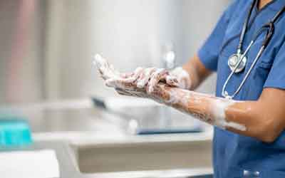 infection risks in the healthcare setting